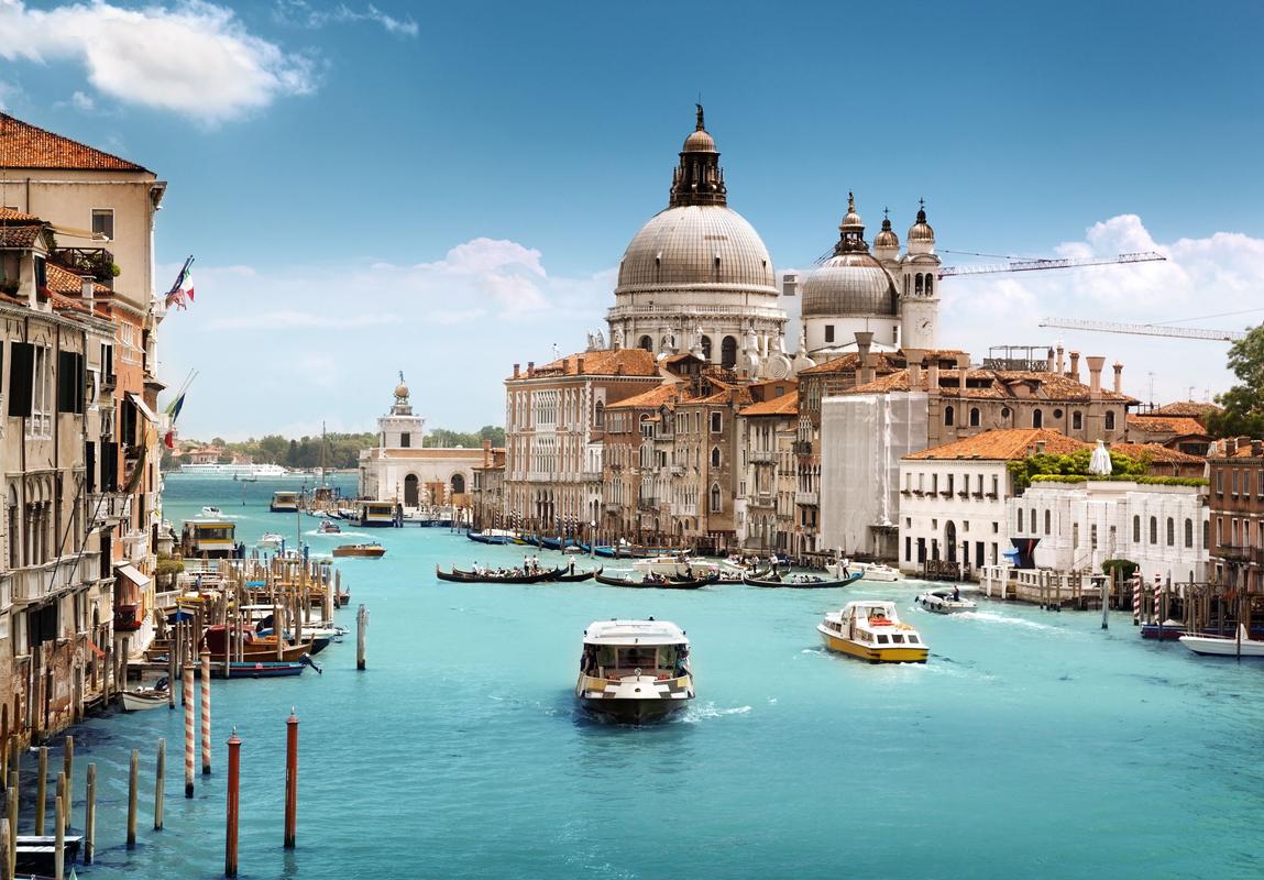 威尼斯的小艇旅游攻略，威尼斯小艇旅游风景视频-第3张图片-巾文百科